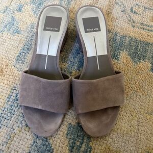 Dolce Vita Grey Suede Low Heels size 6